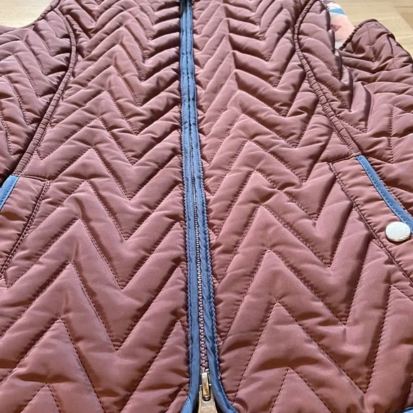 ARIAT ashley Insulated Wine/equestrian Print Vest L EUC - Picture 2 of 9